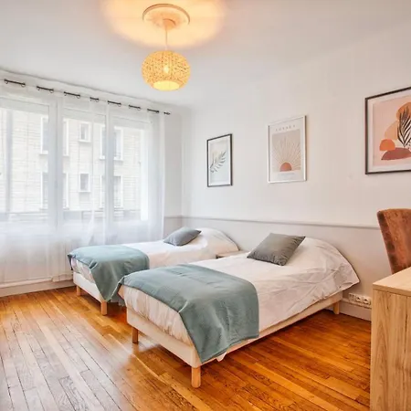 Casa Balta — Chic And Practical At Rives De L'orne 凯恩